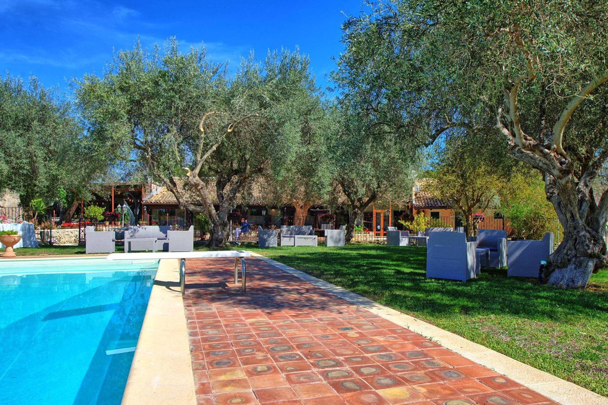 Villa Maddalena By Posarellivillas Palazzolo Acreide Εξωτερικό φωτογραφία
